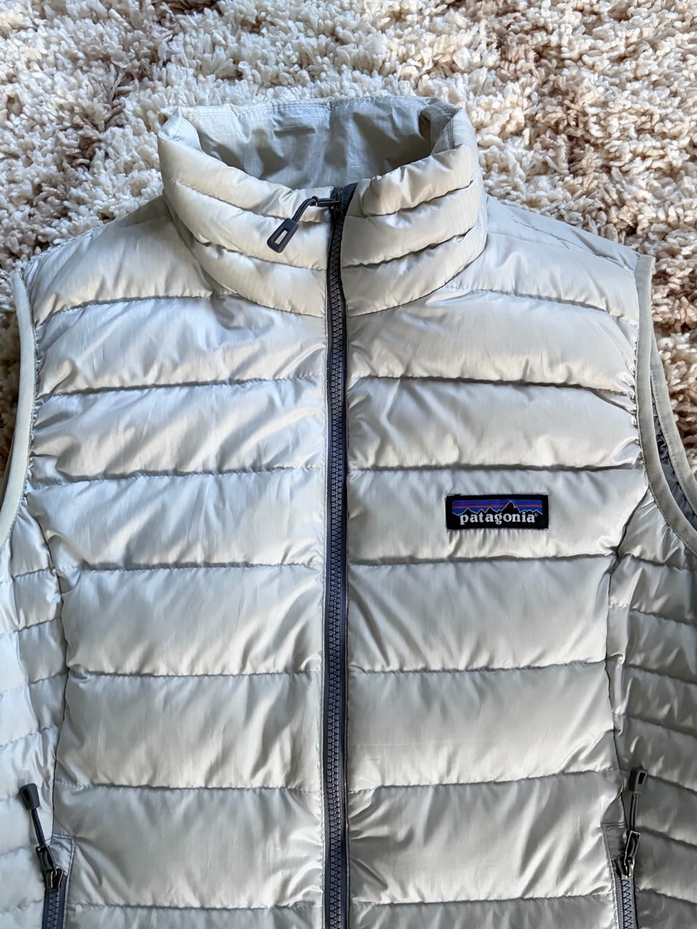 Patagonia Down Vest size s - Picture 11 of 11